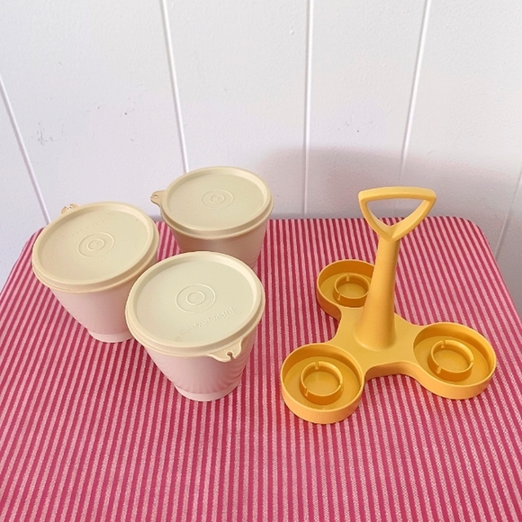 1970's Tupperware Condiment Caddy - Picture 4 of 5